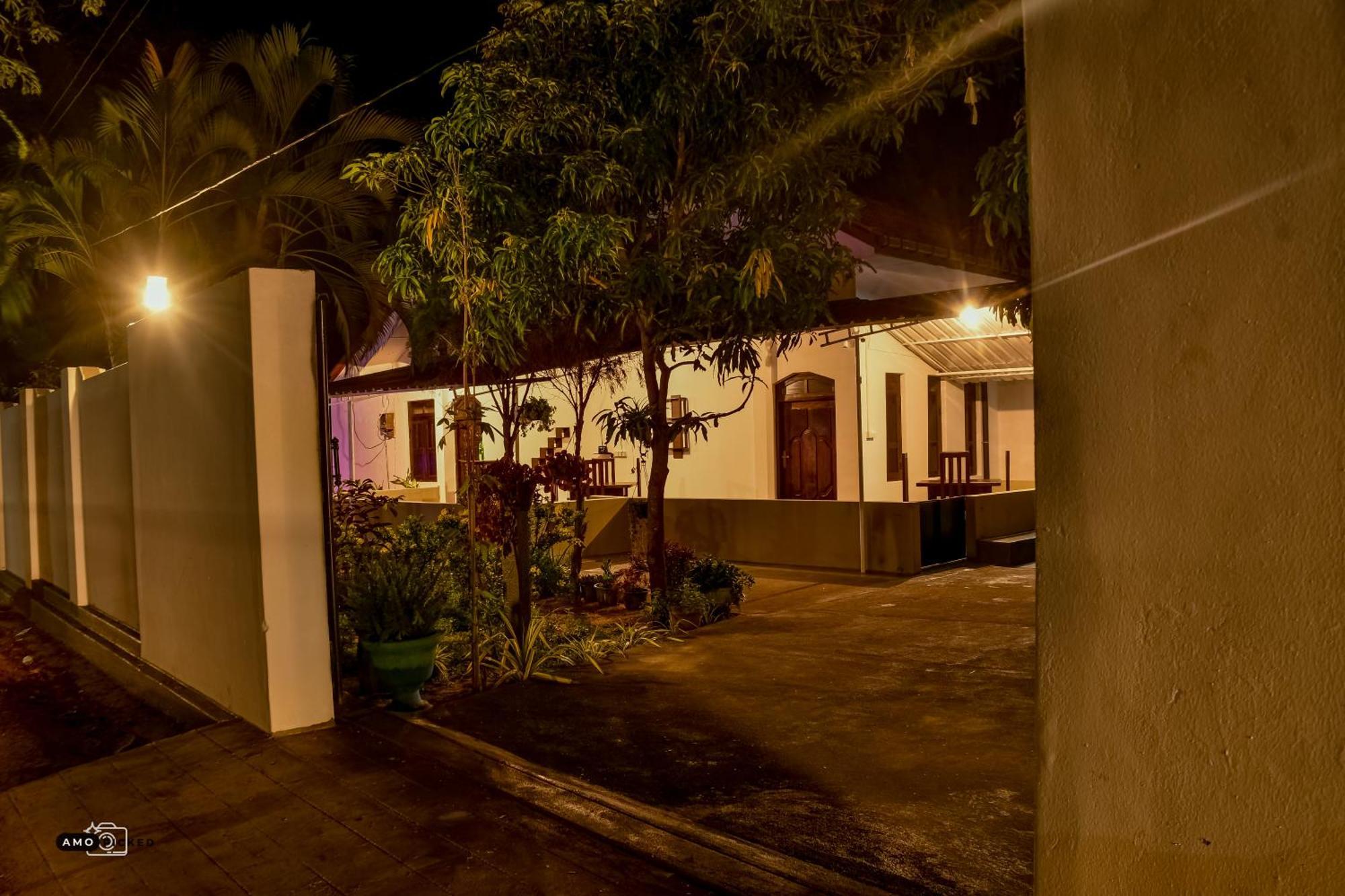 Coconut Villa Baía de Arugam Exterior foto